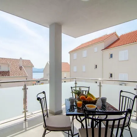 Sara 2 Apartman